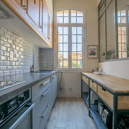 Le Cocon Aixois Apartamento *
